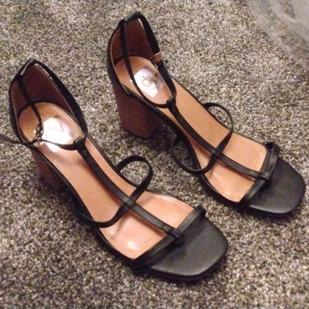 Docle Vita Strappy shoes